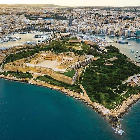 Gzira Central Modern Apartment מראה חיצוני תמונה