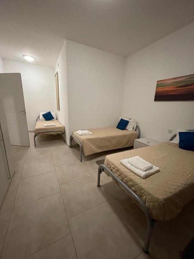Gzira Central Modern Apartment מראה חיצוני תמונה